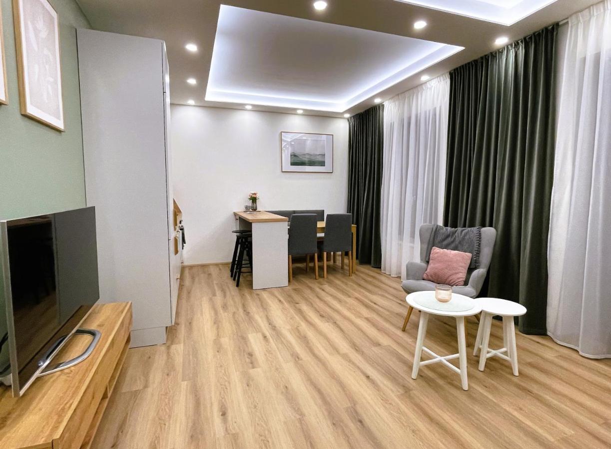 אברטאמי Apartman Plesivec U Sjezdovky מראה חיצוני תמונה